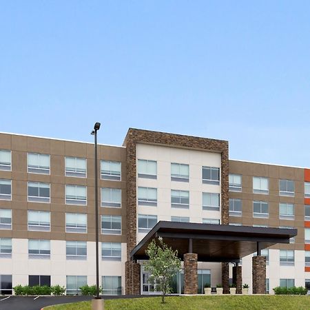 Holiday Inn Express & Suites Waynesboro East Exterior foto