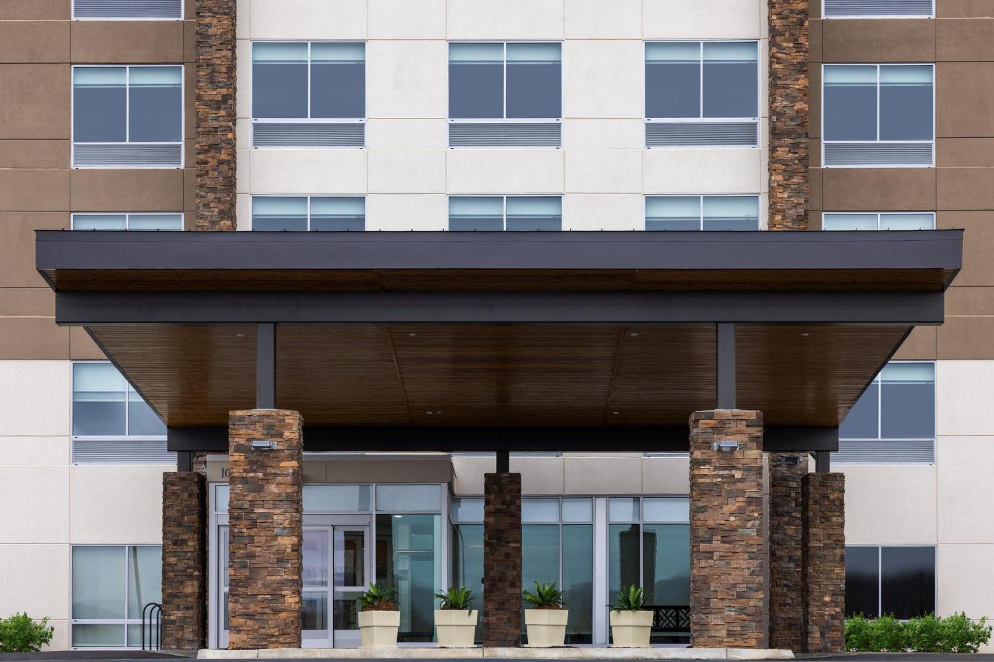 Holiday Inn Express & Suites Waynesboro East Exterior foto